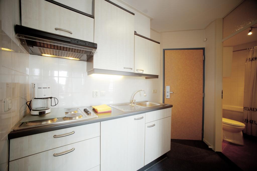 Hanzehuis Appartementen Stavoren Buitenkant foto
