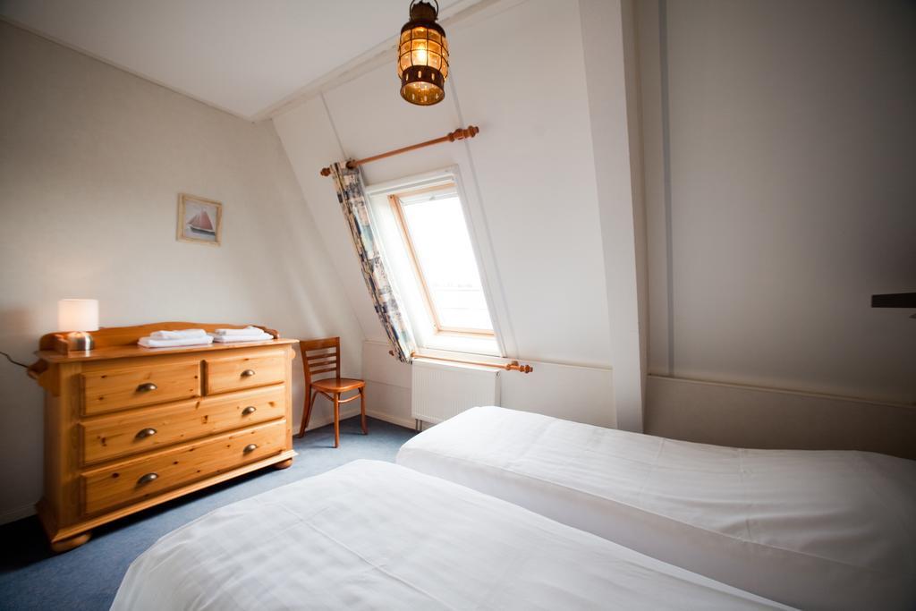 Hanzehuis Appartementen Stavoren Buitenkant foto