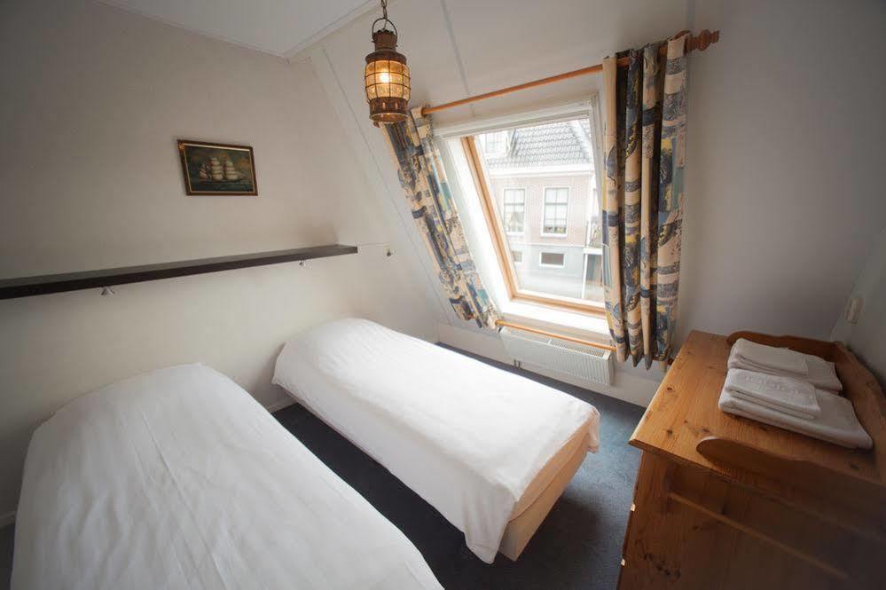Hanzehuis Appartementen Stavoren Buitenkant foto